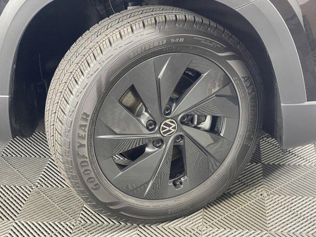 new 2025 Volkswagen Taos car, priced at $24,371