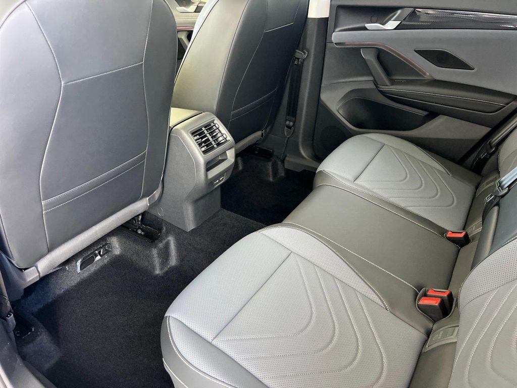 new 2026 Volkswagen Tiguan car, priced at $35,954