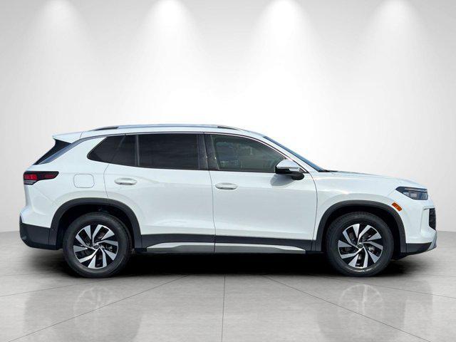 new 2026 Volkswagen Tiguan car, priced at $31,954