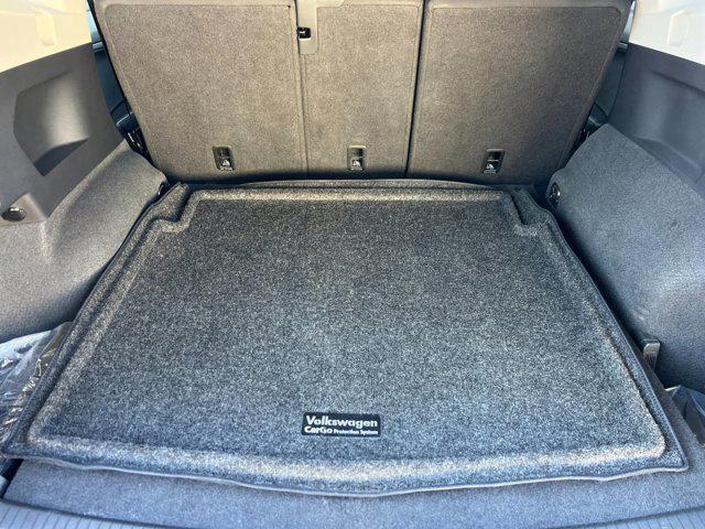 used 2024 Volkswagen Tiguan car, priced at $22,222