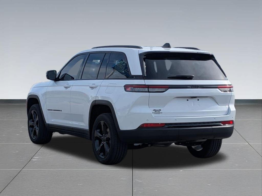used 2023 Jeep Grand Cherokee car, priced at $35,499