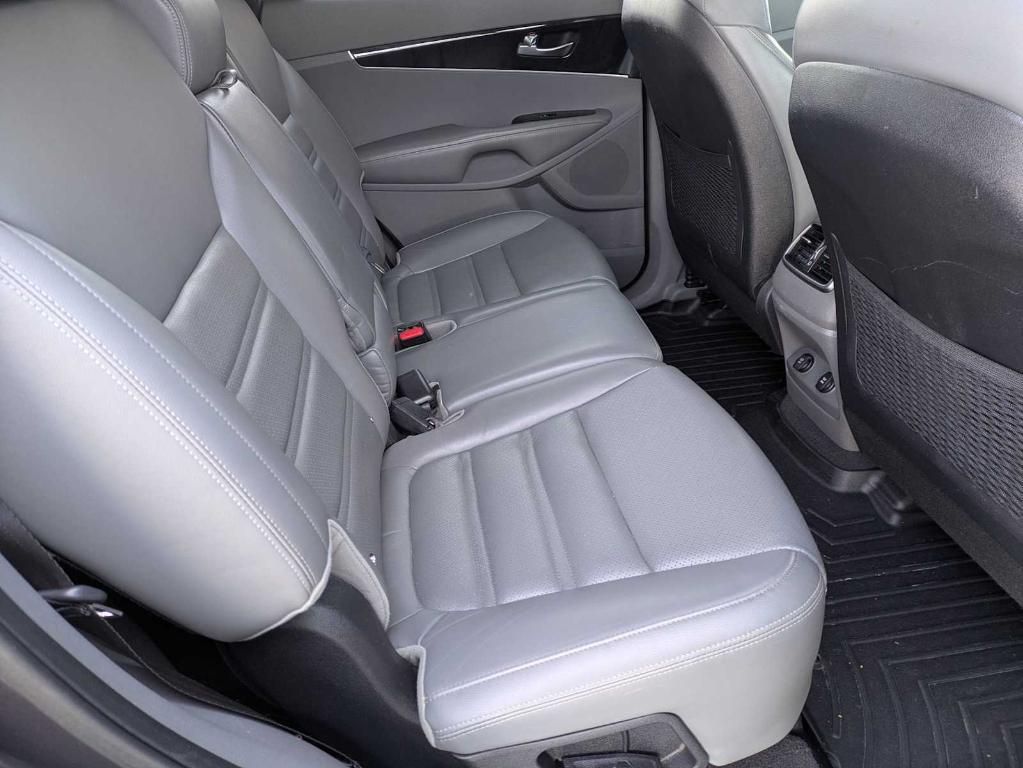 used 2016 Kia Sorento car, priced at $12,157