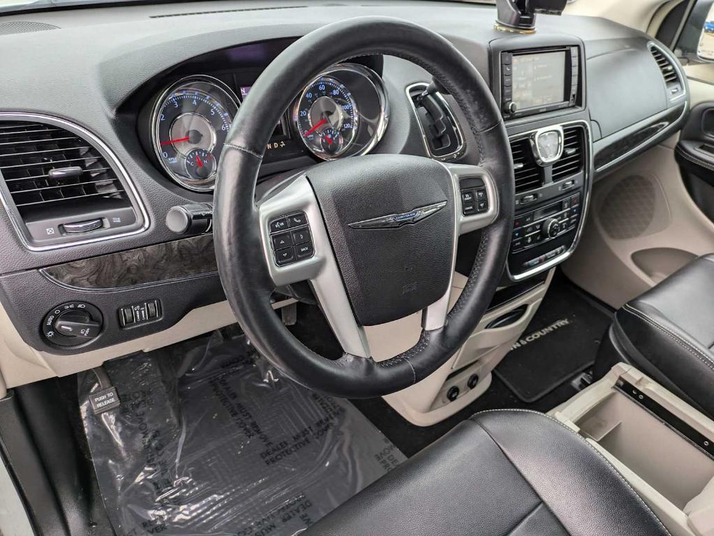 used 2015 Chrysler Town & Country car, priced at $9,998