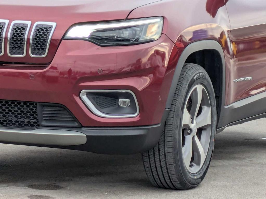 used 2021 Jeep Cherokee car, priced at $20,999