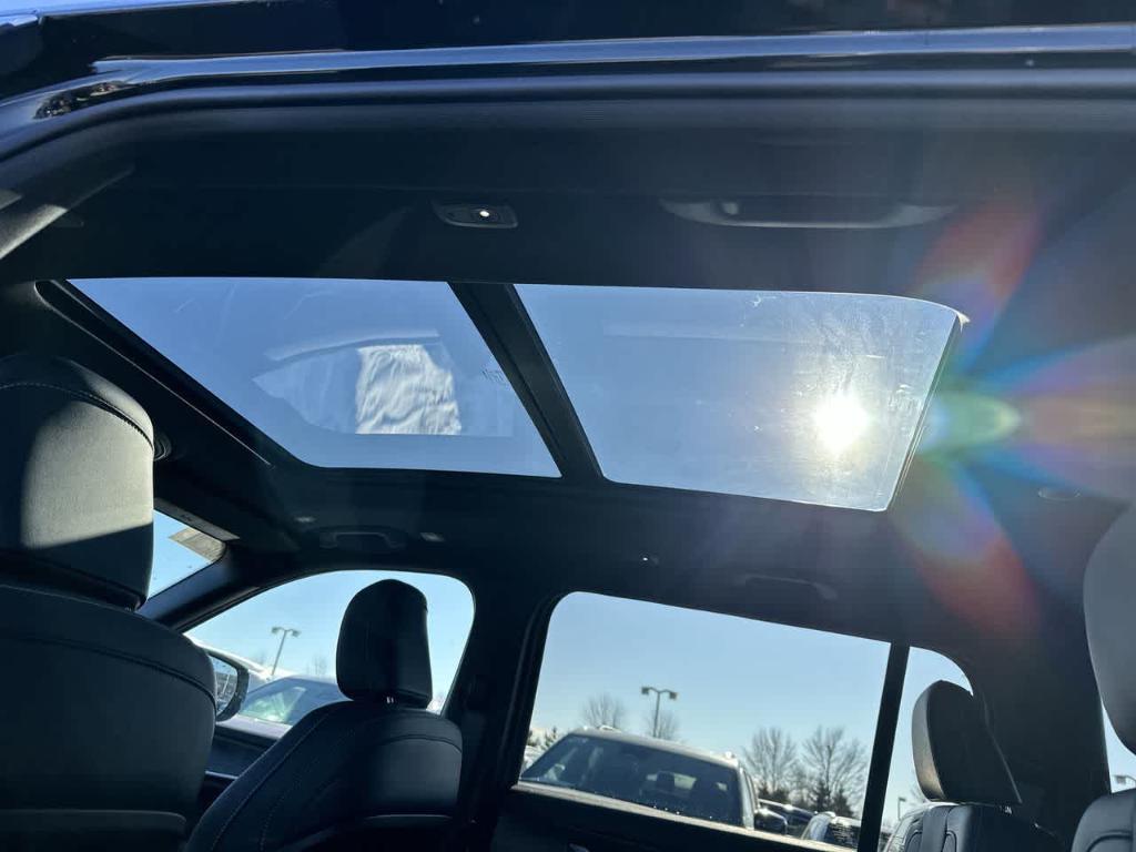 new 2025 Jeep Grand Cherokee L car, priced at $53,199