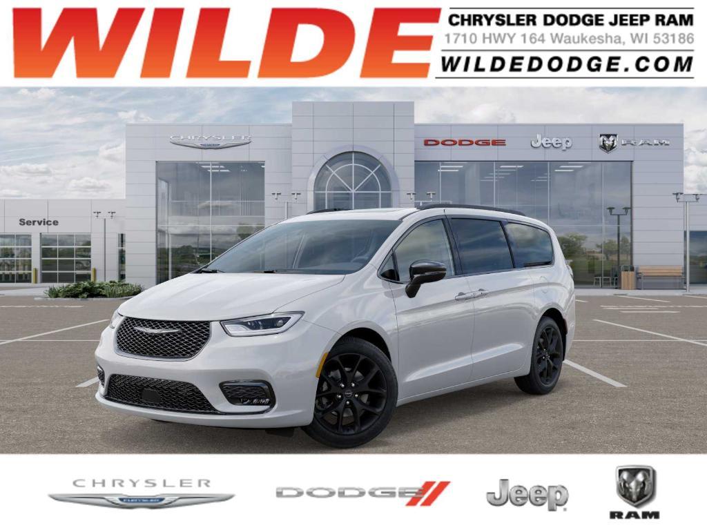 new 2026 Chrysler Pacifica car, priced at $44,048
