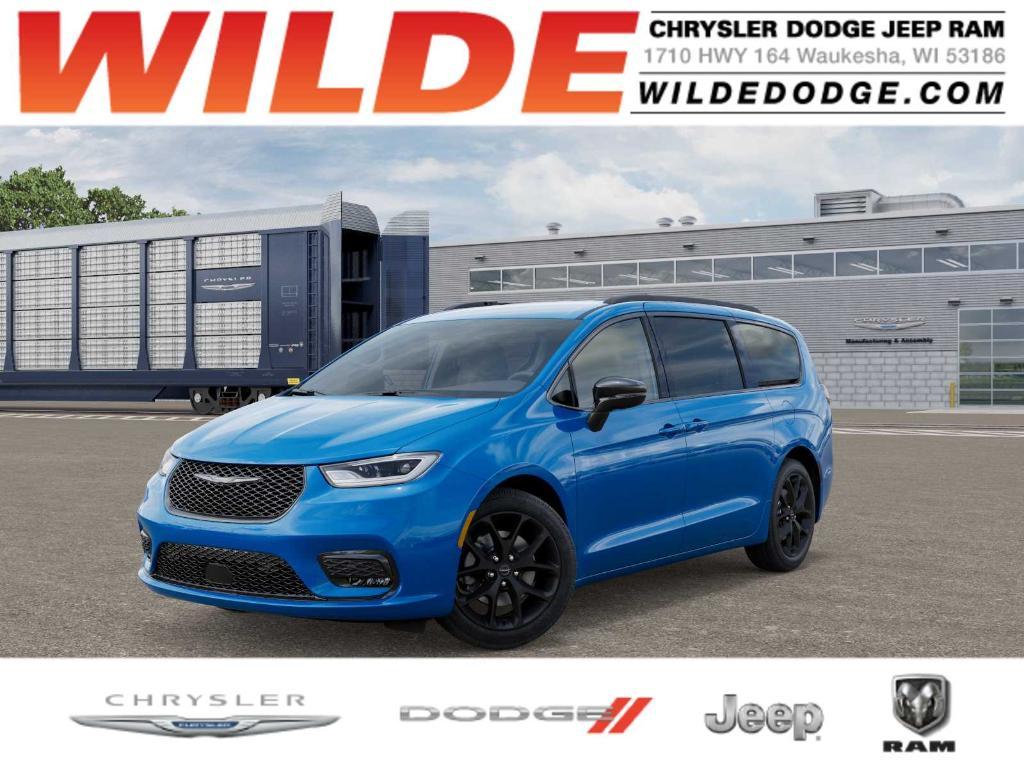 new 2026 Chrysler Pacifica car, priced at $45,596