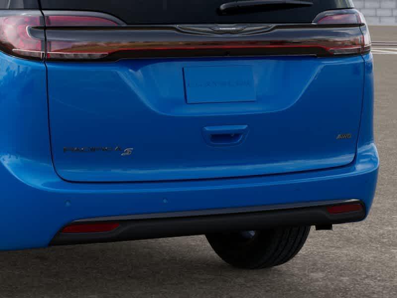 new 2026 Chrysler Pacifica car, priced at $45,596