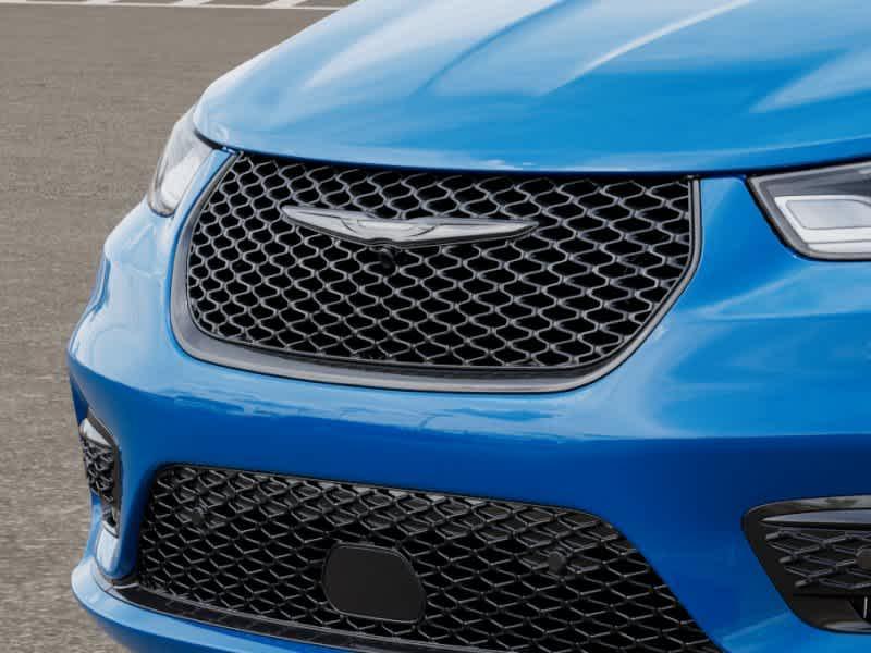 new 2026 Chrysler Pacifica car, priced at $45,596