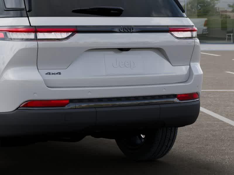 new 2025 Jeep Grand Cherokee car, priced at $47,612