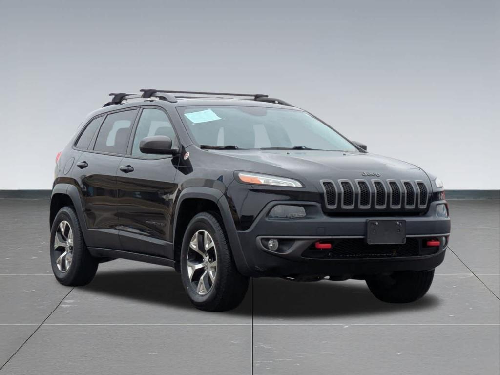 used 2014 Jeep Cherokee car, priced at $10,909