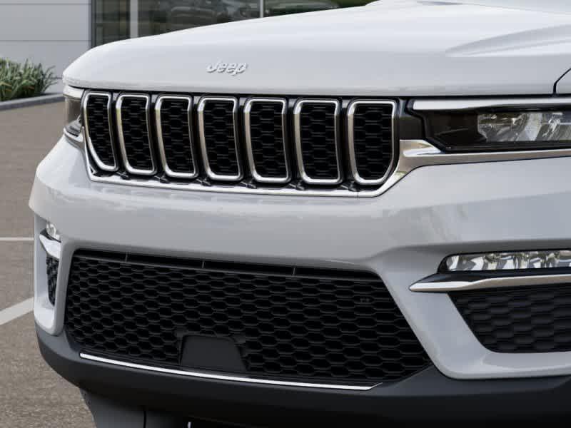 new 2025 Jeep Grand Cherokee car, priced at $43,158