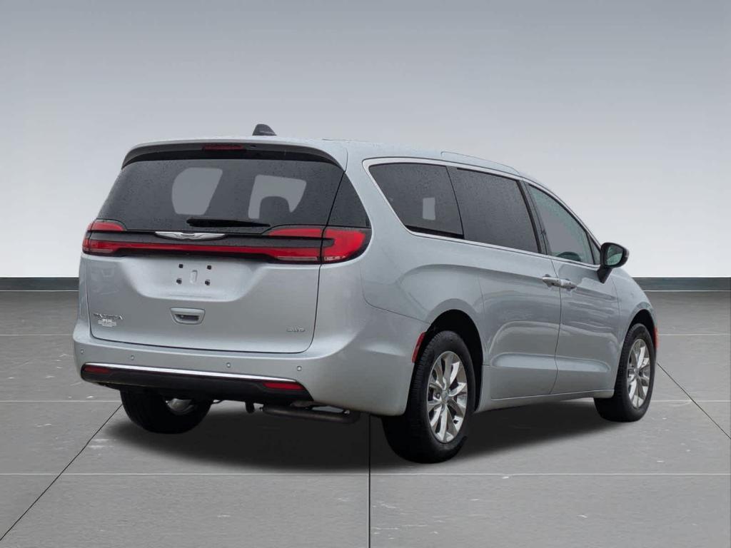 used 2023 Chrysler Pacifica car, priced at $36,499