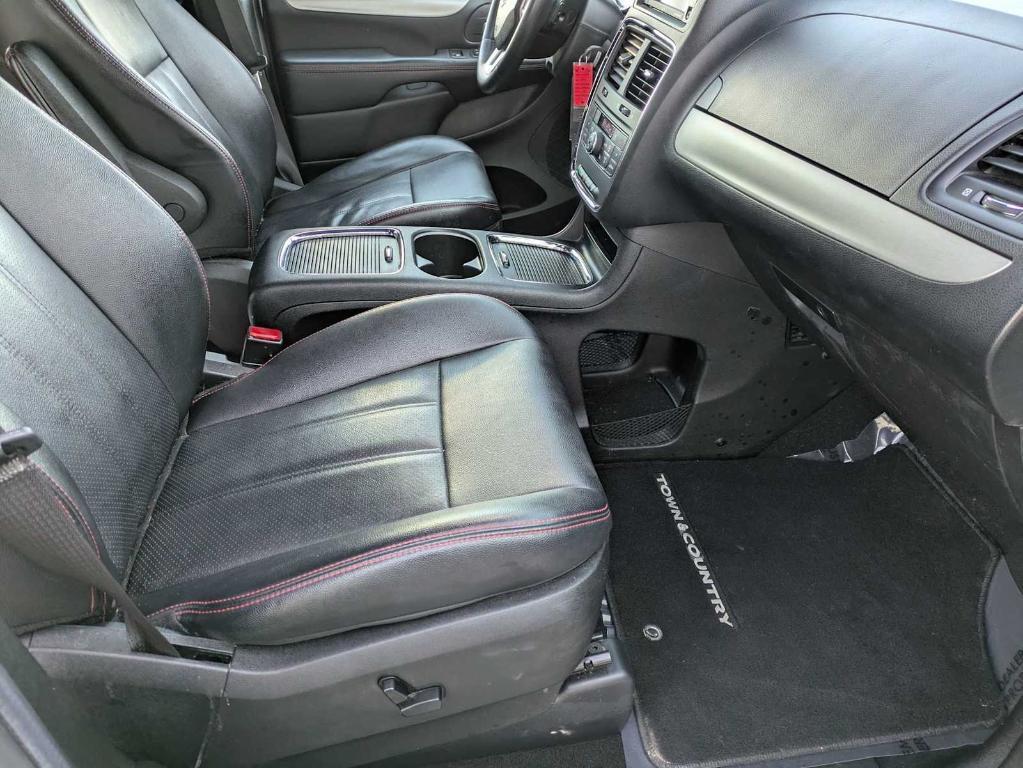 used 2017 Dodge Grand Caravan car, priced at $9,999