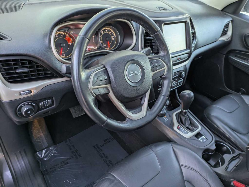 used 2016 Jeep Cherokee car, priced at $12,786
