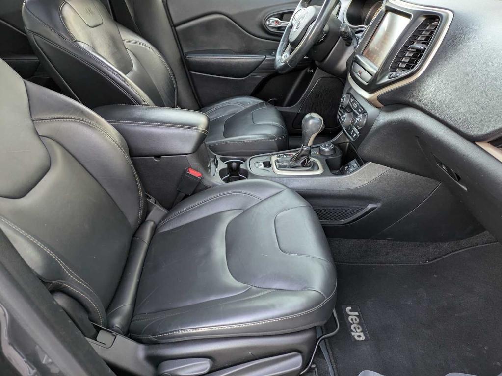 used 2016 Jeep Cherokee car, priced at $12,786
