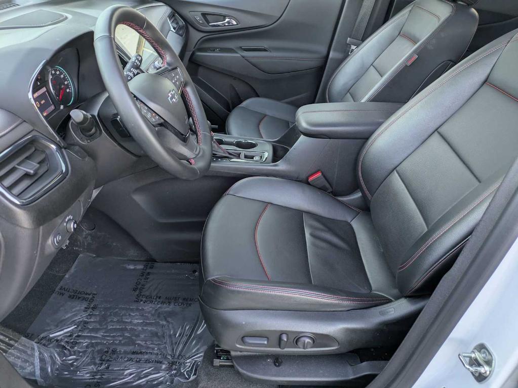 used 2024 Chevrolet Equinox car, priced at $26,499