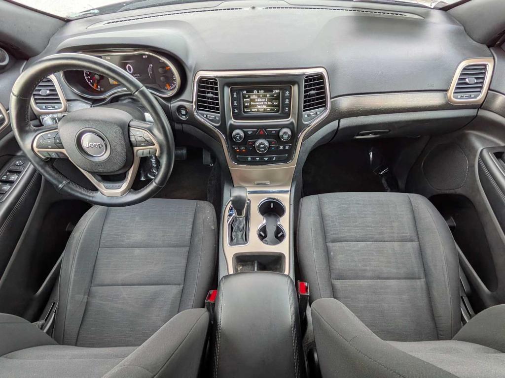 used 2016 Jeep Grand Cherokee car, priced at $13,171
