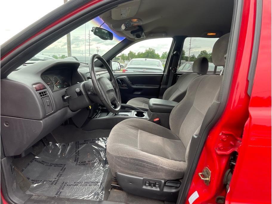 used 2000 Jeep Grand Cherokee car, priced at $6,500