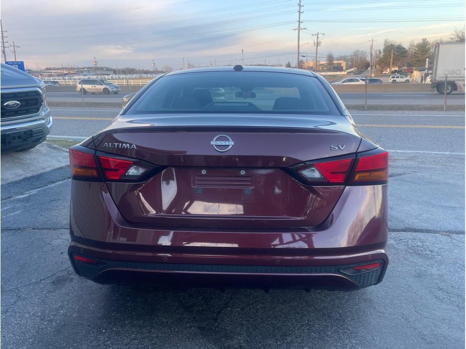 used 2024 Nissan Altima car, priced at $18,995