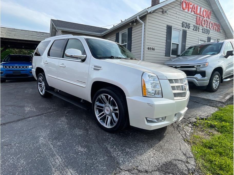 used 2012 Cadillac Escalade car