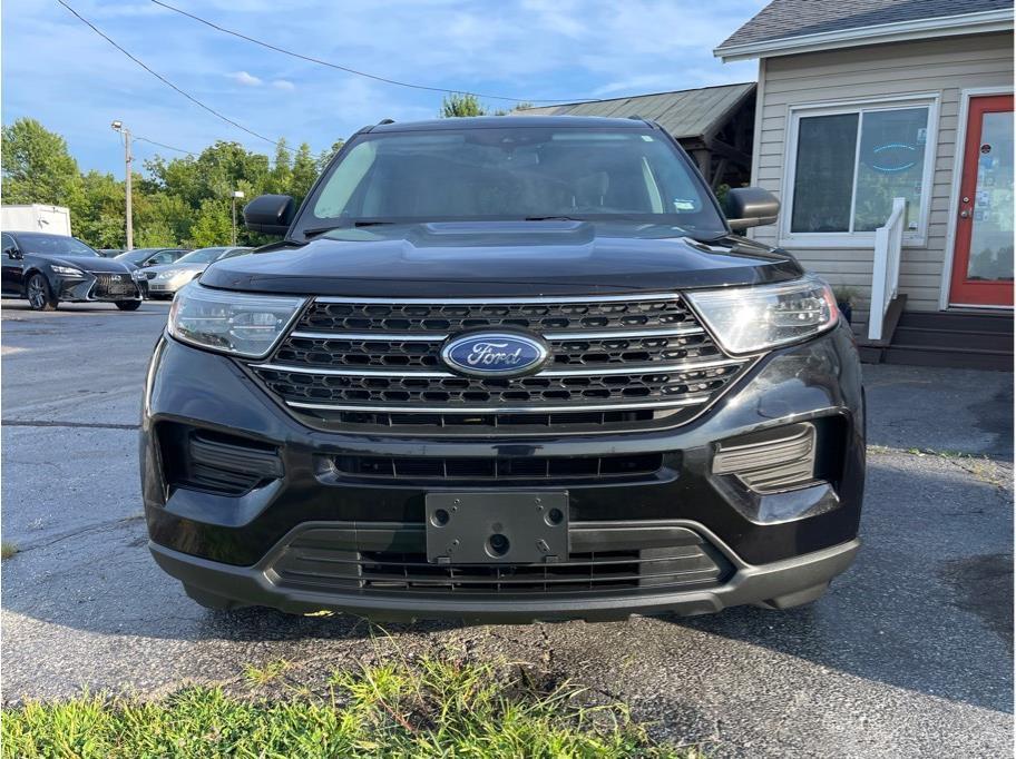 2022 Agate Black Metallic Ford Explorer