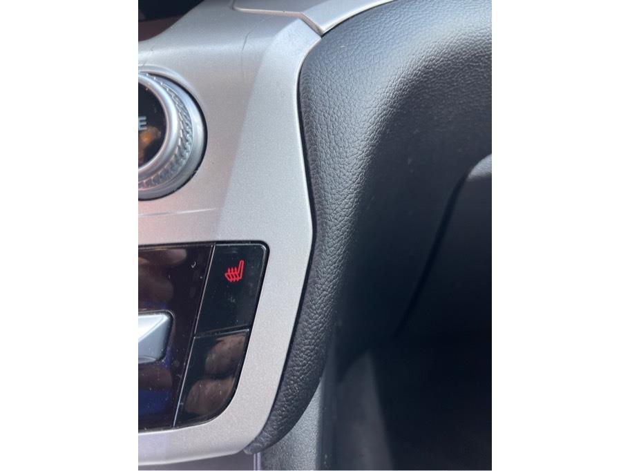 2022 Agate Black Metallic Ford Explorer