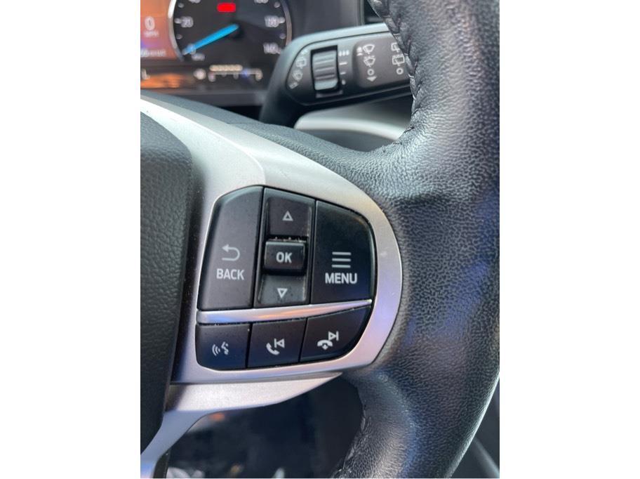 2022 Agate Black Metallic Ford Explorer