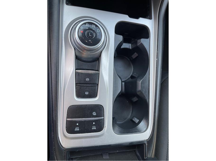 2022 Agate Black Metallic Ford Explorer