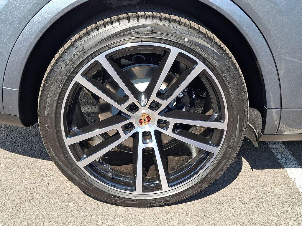 new 2026 Porsche Cayenne car, priced at $140,378