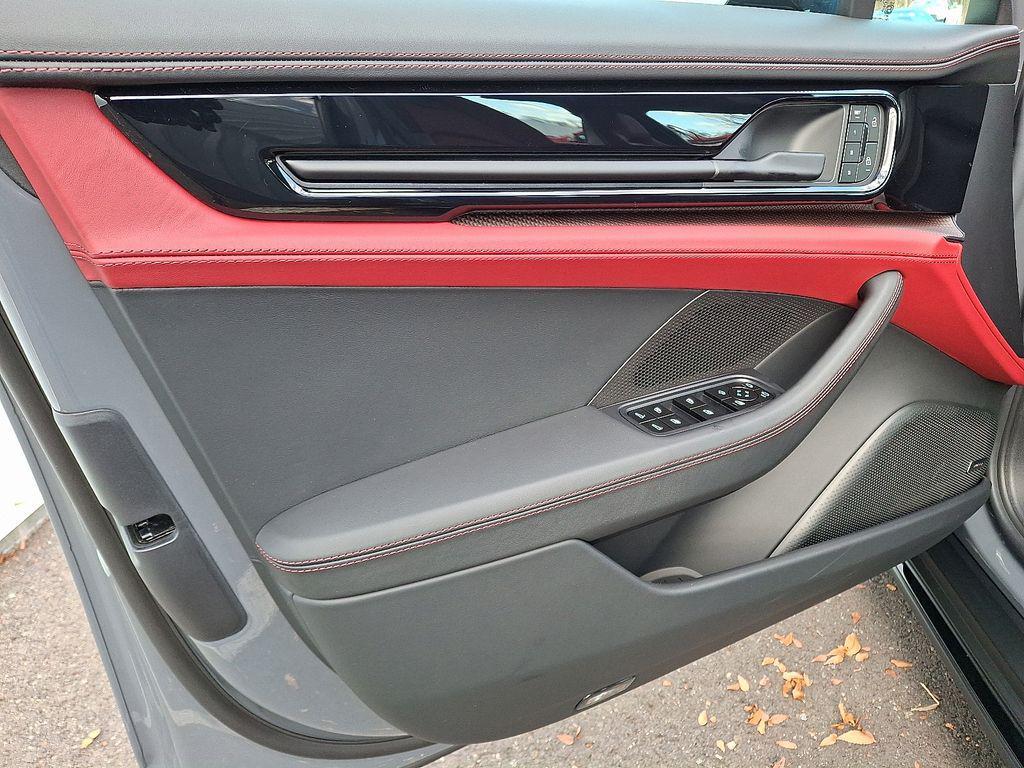 new 2026 Porsche Panamera car, priced at $189,190