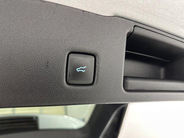 used 2022 Ford Escape car, priced at $24,986