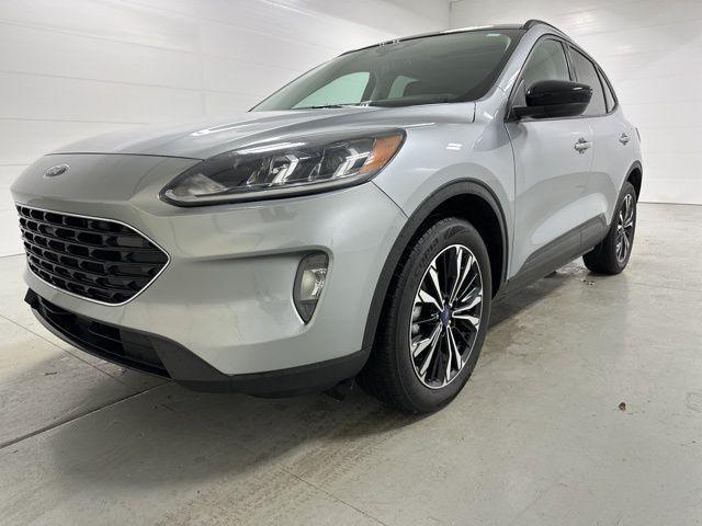 used 2022 Ford Escape car, priced at $24,986