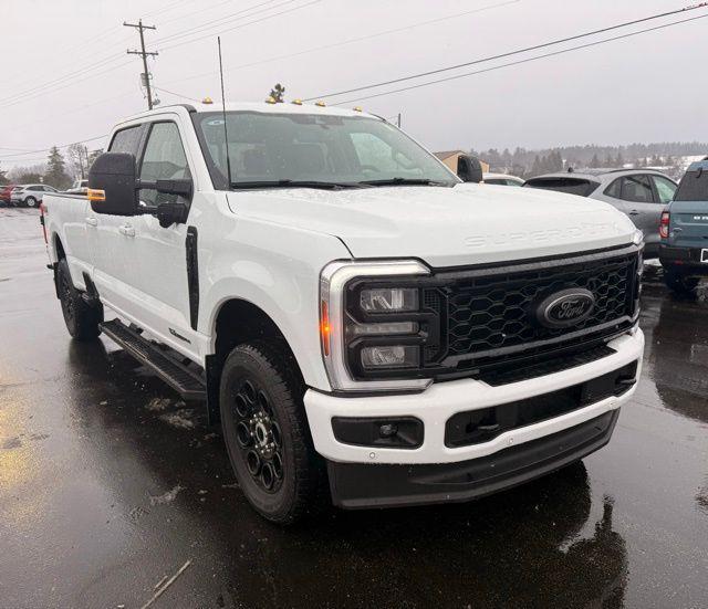 new 2025 Ford F-350 car