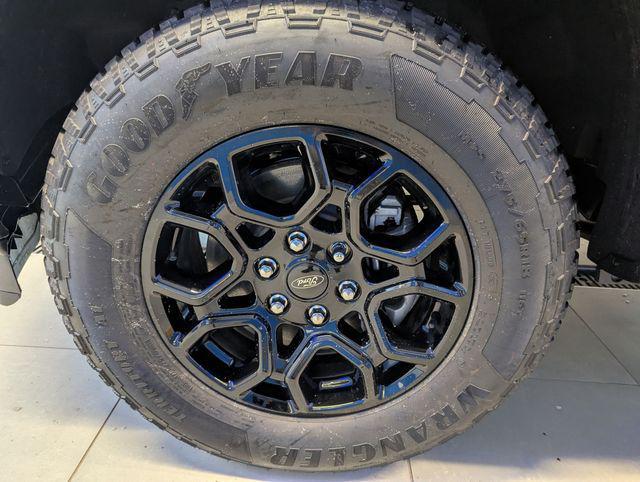 new 2025 Ford F-150 car, priced at $62,680