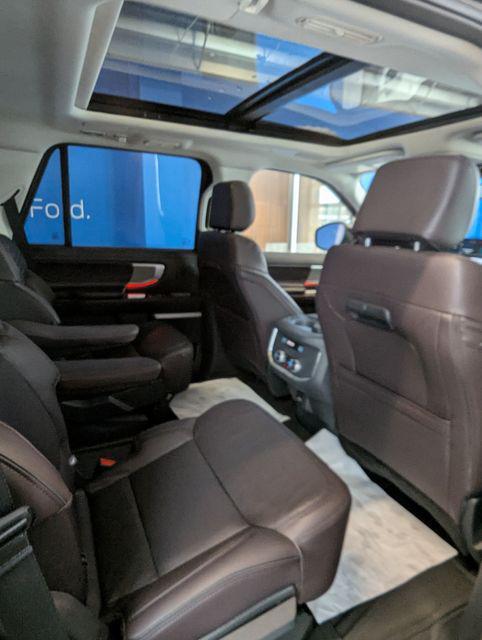 new 2025 Ford Expedition car, priced at $90,229