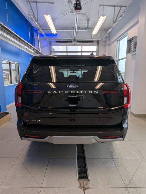 new 2025 Ford Expedition car, priced at $90,229