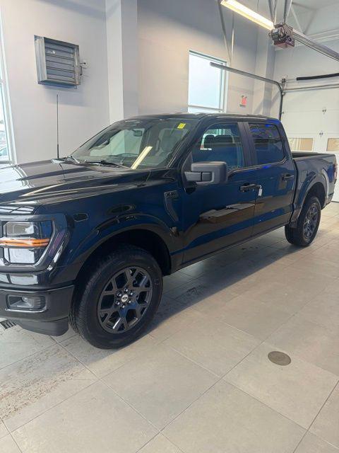 new 2026 Ford F-150 car, priced at $55,370
