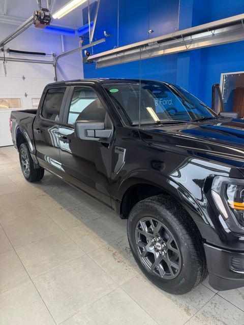 new 2026 Ford F-150 car, priced at $55,370