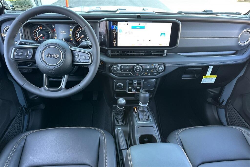 new 2025 Jeep Gladiator car, priced at $48,365