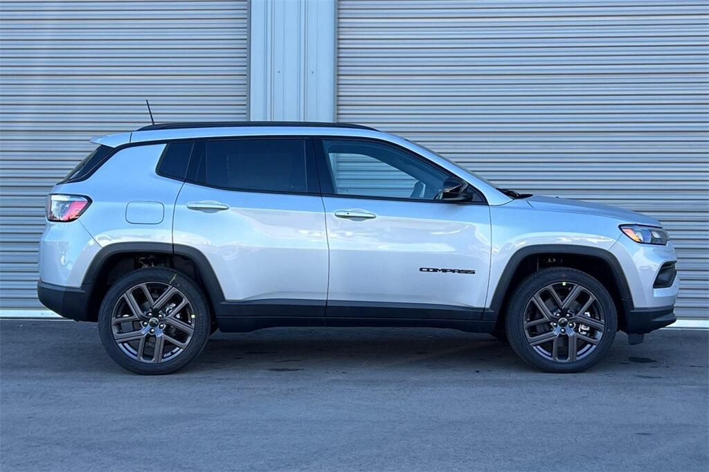 new 2026 Jeep Compass car, priced at $32,305