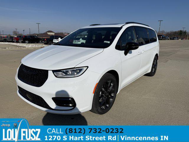 new 2026 Chrysler Pacifica car, priced at $52,058