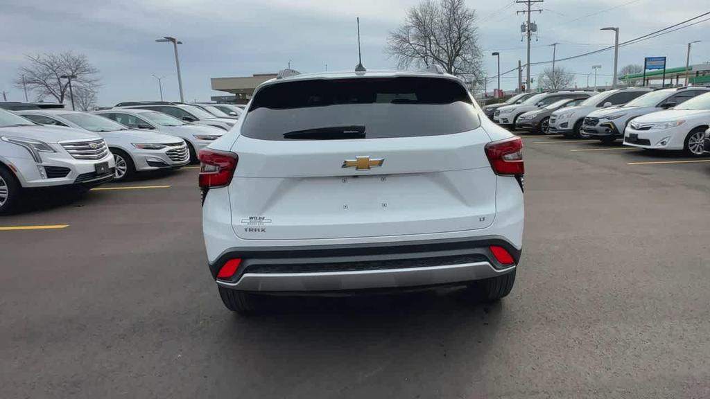 used 2025 Chevrolet Trax car, priced at $19,860