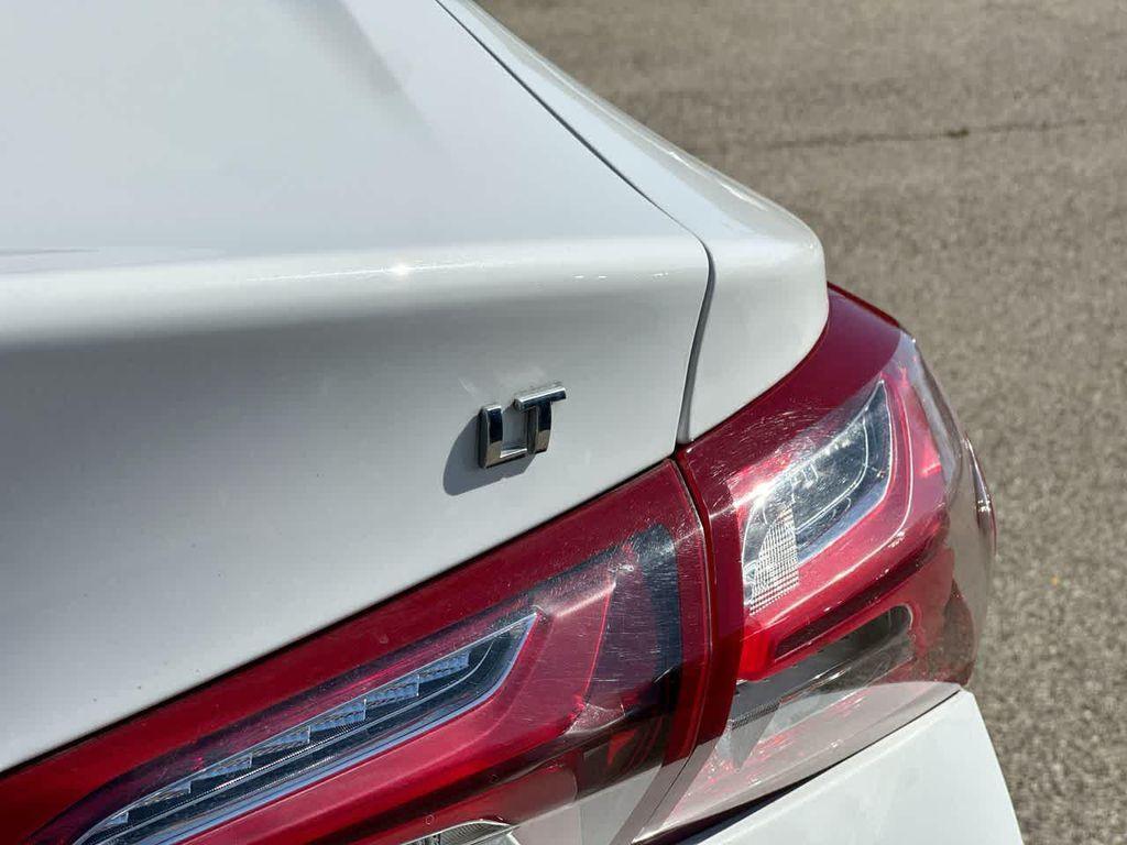 used 2020 Chevrolet Malibu car, priced at $12,963