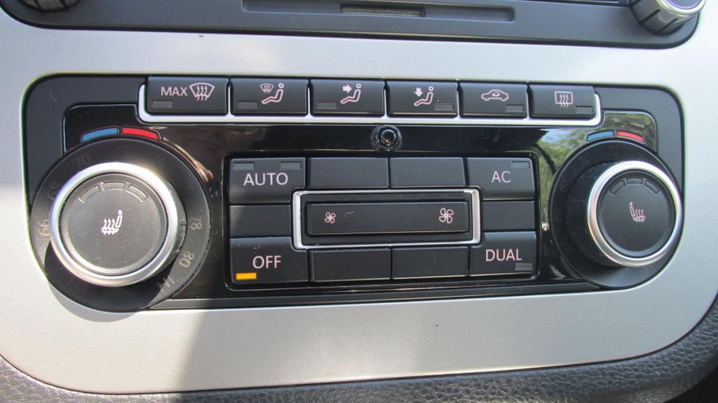 2012 Black Volkswagen Eos