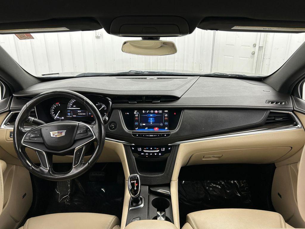 used 2018 Cadillac XT5 car, priced at $14,000