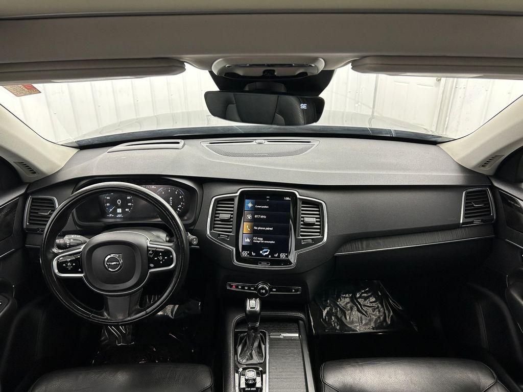used 2020 Volvo XC90 car, priced at $21,500
