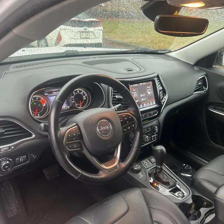 used 2020 Jeep Cherokee car, priced at $20,500