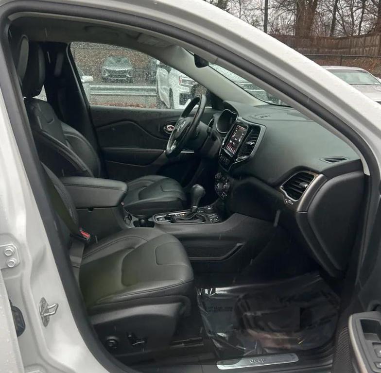 used 2020 Jeep Cherokee car, priced at $20,500