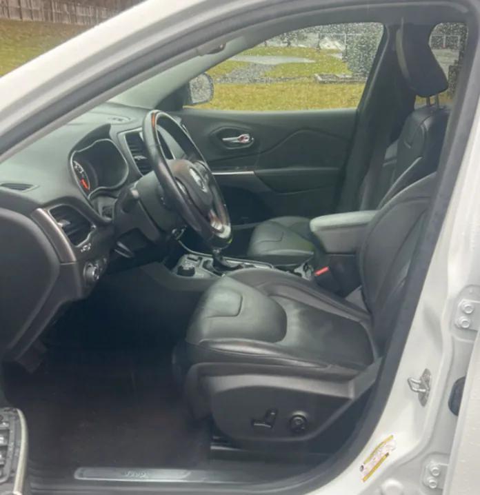 used 2020 Jeep Cherokee car, priced at $20,500